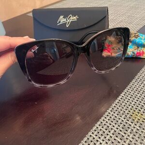 Maui Jim Women’s cat eye sunglasses
